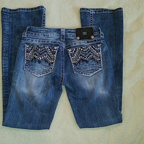 Miss Me Denim - *FINAL MARKDOWN" MissMe Embellished Jeans. Size 25